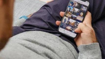 抑郁癥患者應(yīng)刪除網(wǎng)絡(luò)APP 越嚴(yán)重越愛(ài)刷手機(jī)